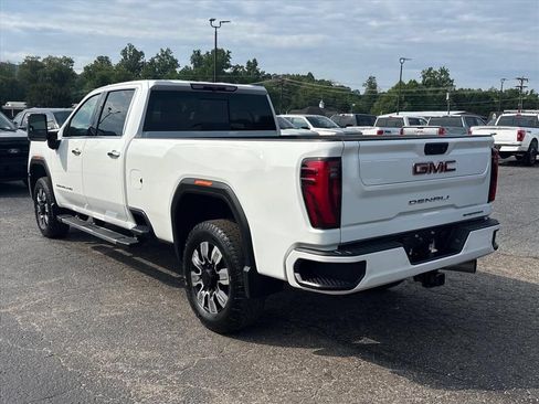 Used 2024 GMC Sierra 2500 Denali AWD/4WD image 5