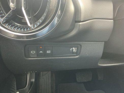 New 2026 Chevrolet Equinox EV LT image 13