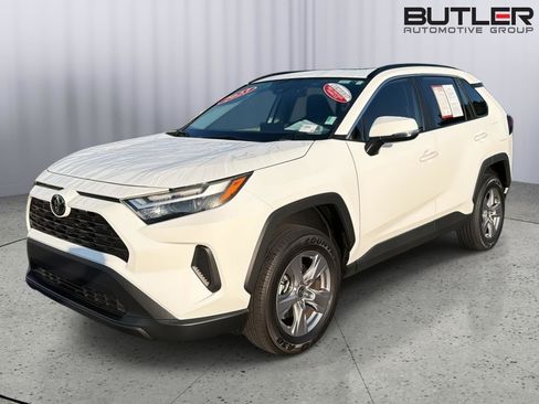 Certified 2023 Toyota RAV4 XLE w/ Convenience Package AWD/4WD image 1
