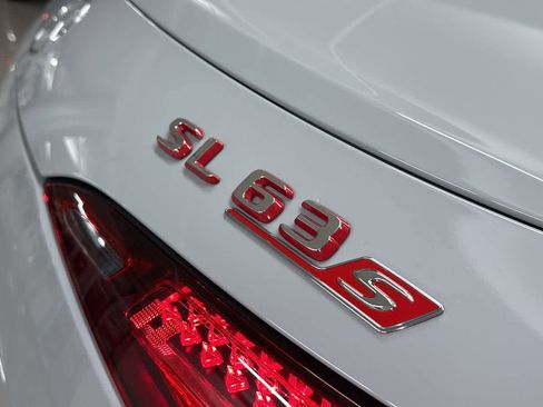 New 2025 Mercedes-Benz SL 63 AMG S e Performance 4MATIC image 8