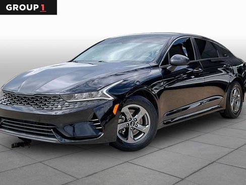 Used 2021 Kia K5 LXS FWD image 1