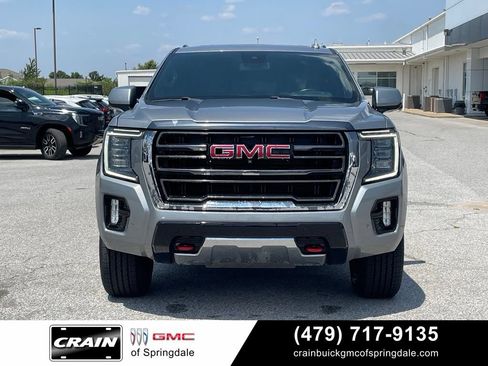 Used 2024 GMC Yukon AT4 w/ Technology Package AWD/4WD image 2