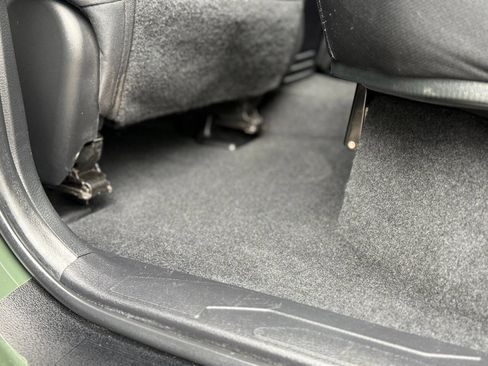 Used 2022 Toyota Tacoma TRD Off-Road image 33