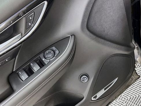 Certified 2023 Buick Envision Essence w/ Technology Package II image 17