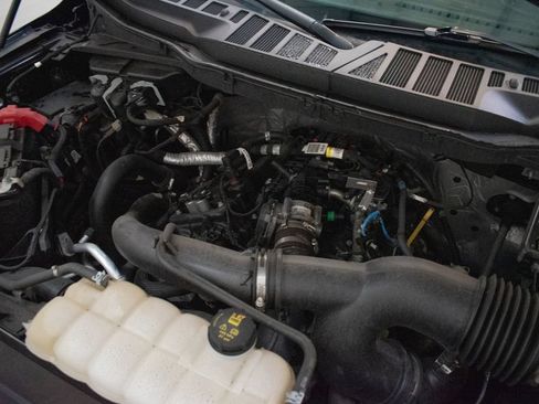 Used 2022 Ford F150 XLT w/ Equipment Group 302A High AWD/4WD image 10