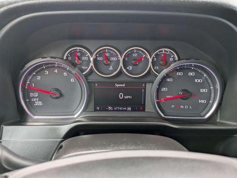 Used 2021 Chevrolet Silverado 1500 LT Trail Boss AWD/4WD image 25