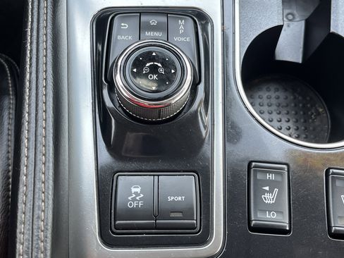 Used 2023 Nissan Maxima SV w/ Floor Mat Group image 10