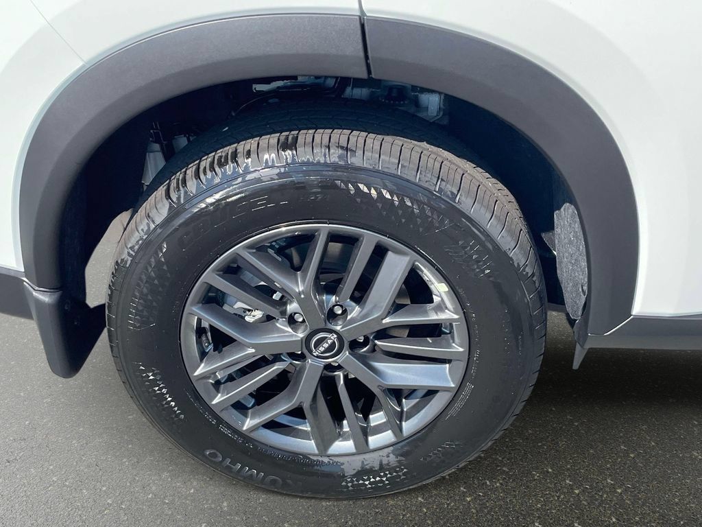 New 2026 Nissan Rogue S FWD image 7