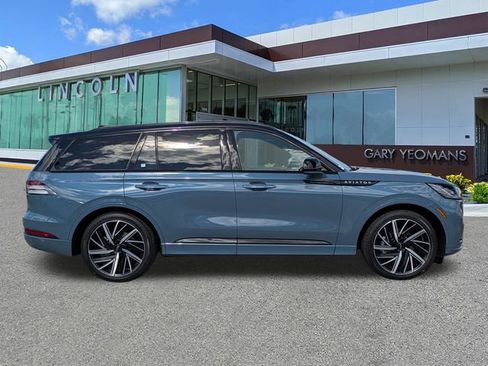 New 2026 Lincoln Aviator Black Label w/ Black Label Special Edition image 3