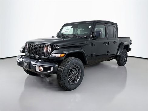 New 2026 Jeep Gladiator Sport image 3