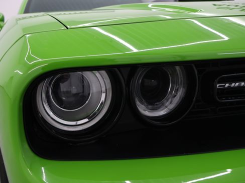 Used 2017 Dodge Challenger R/T Scat Pack w/ Dynamics Package RWD image 19