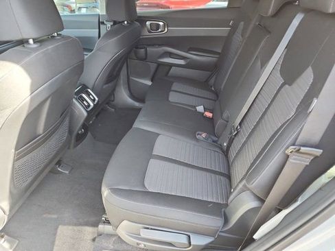 New 2026 Kia Sorento LX FWD image 12