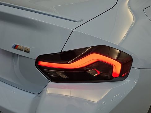 Used 2024 BMW M2 w/ Lighting Package image 30