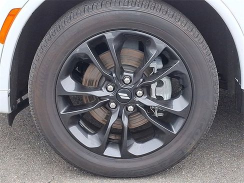 Used 2025 Dodge Durango GT w/ Blacktop Package image 6