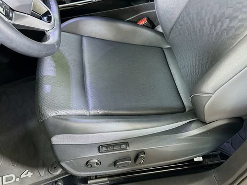 Certified 2023 Volkswagen ID.4 Pro S AWD/4WD image 20