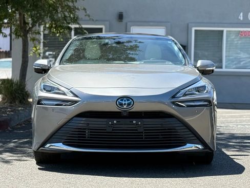 Used 2022 Toyota Mirai Limited Sedan 4D image 2
