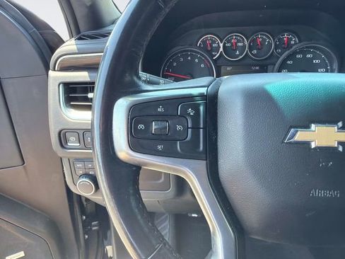 Used 2021 Chevrolet Suburban LT AWD/4WD image 28