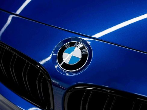 Used 2020 BMW M4 Convertible w/ Competition Package RWD image 14