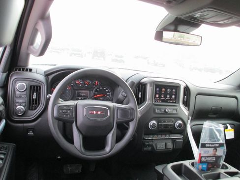 New 2026 GMC Sierra 1500 Pro w/ Pro Value Package image 17