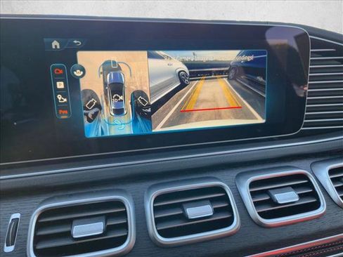 New 2026 Mercedes-Benz GLE 53 AMG 4MATIC Coupe image 11