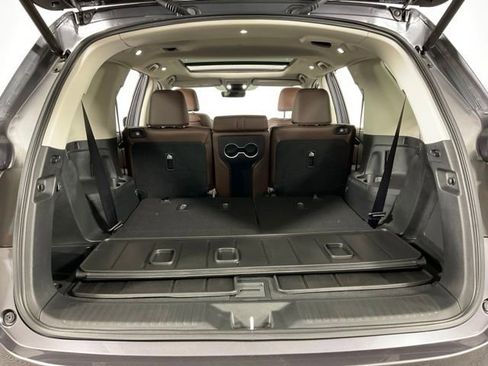 Used 2025 Honda Pilot Elite image 37