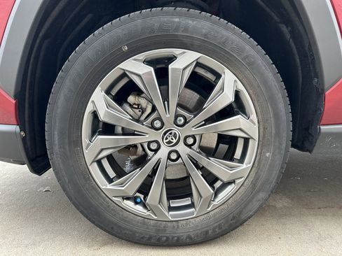 Certified 2023 Toyota RAV4 XLE Premium image 11