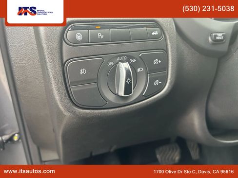 Used 2019 INFINITI QX50 Essential w/ Premium Audio Package image 30