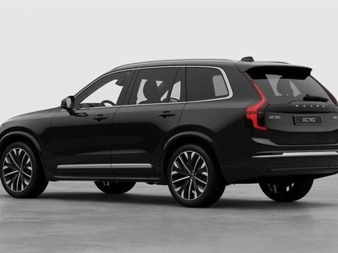 New 2026 Volvo XC90 B6 Ultra w/ Protection Package AWD/4WD image 3