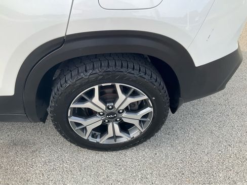 Used 2022 Kia Seltos EX AWD/4WD image 20