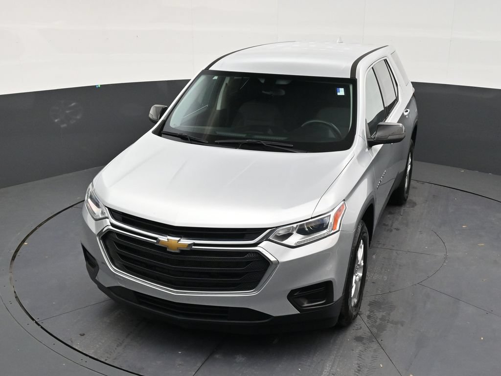 Used 2021 Chevrolet Traverse LS FWD image 18