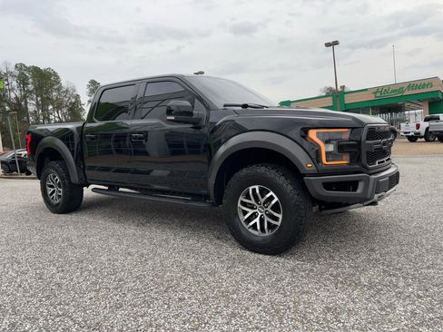 Used 2018 Ford F150 Raptor w/ Equipment Group 802A Luxury image 7