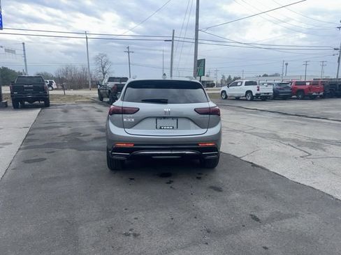 Used 2025 Buick Envision Sport Touring image 7