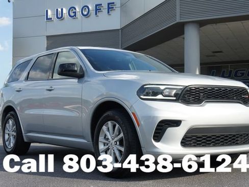 Used 2025 Dodge Durango GT RWD image 1