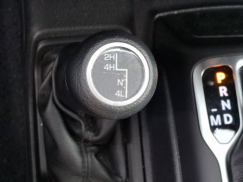 Used 2019 Jeep Wrangler Unlimited Sport S AWD/4WD image 26
