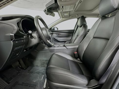 Used 2021 MAZDA MAZDA3 s image 18