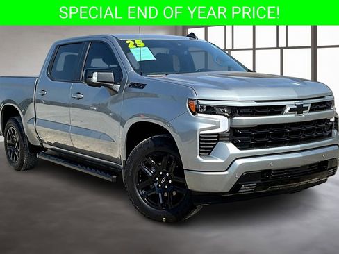 Used 2025 Chevrolet Silverado 1500 RST w/ Dark Appearance Package image 3
