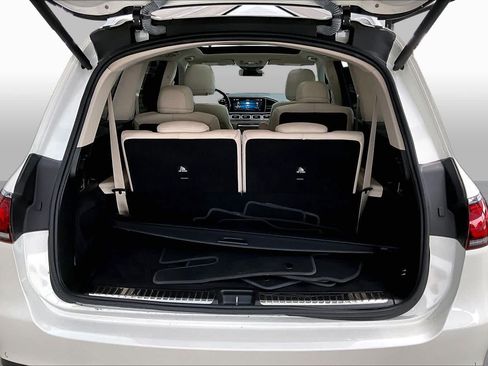 Certified 2022 Mercedes-Benz GLS 450 4MATIC image 37