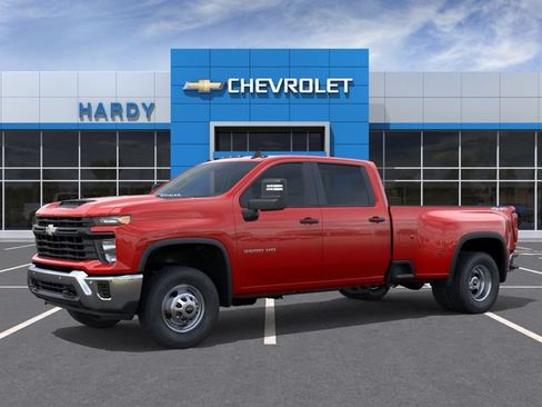 New 2026 Chevrolet Silverado 3500 W/T w/ WT/CX Safety Package AWD/4WD image 2
