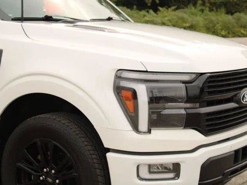 Used 2024 Ford F150 Platinum AWD/4WD image 10