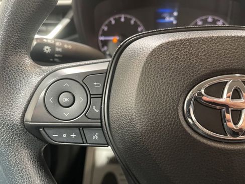 Used 2023 Toyota Corolla LE image 21