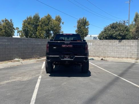 New 2026 GMC Sierra 2500 AT4 w/ AT4 Premium Plus Package AWD/4WD image 7