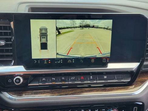 Used 2025 GMC Sierra 1500 Elevation w/ Elevation Premium Package image 19