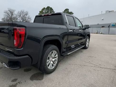 New 2026 GMC Sierra 1500 Denali w/ Technology Package AWD/4WD image 8