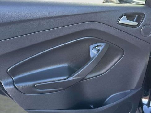 Used 2016 Ford Escape Titanium image 20