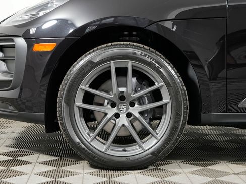 Certified 2026 Porsche Macan Turbo AWD/4WD image 13