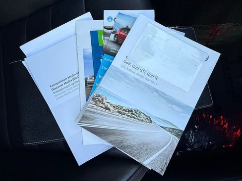 Used 2019 Volkswagen GTI SE w/ SE Experience Package image 46