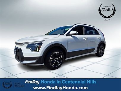 Used 2023 Kia Niro EX