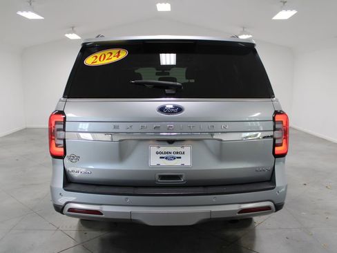Used 2024 Ford Expedition Max Limited image 8