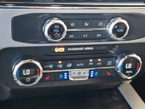 Used 2022 Ford F250 Lariat w/ Lariat Ultimate Package image 21