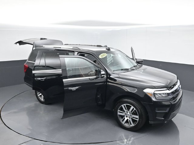Used 2023 Ford Expedition Limited AWD/4WD image 57